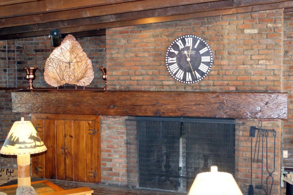 Dude Rancher Lodge Billings Exterior photo